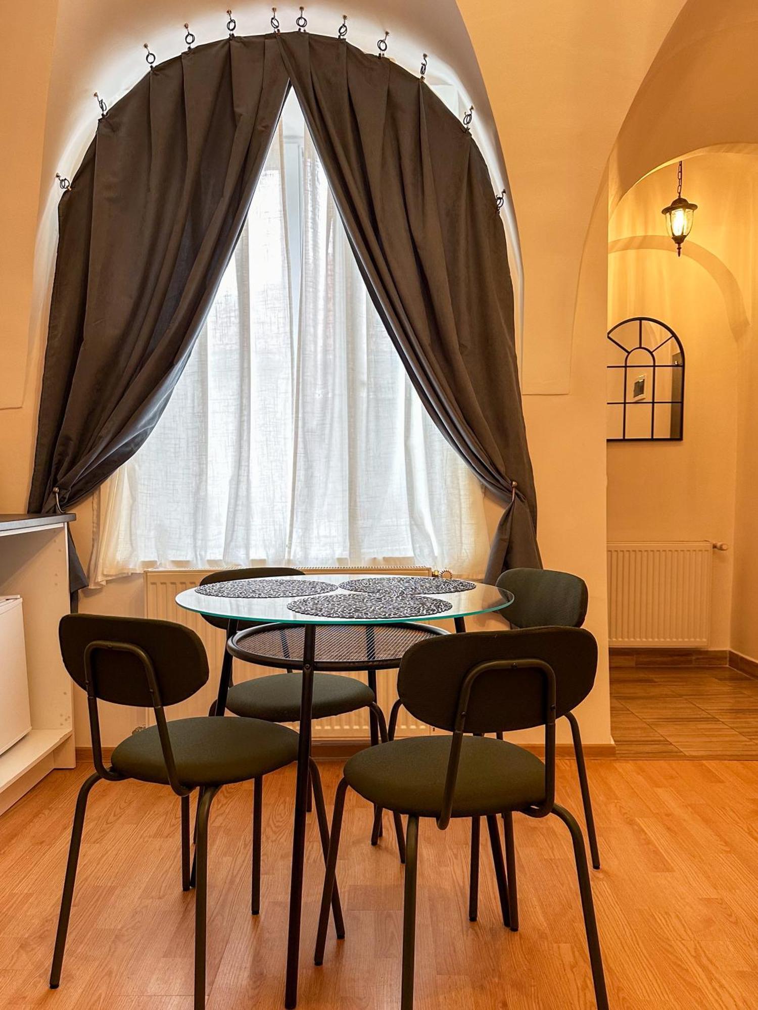Serenity House Apartments Sibiu Exteriér fotografie