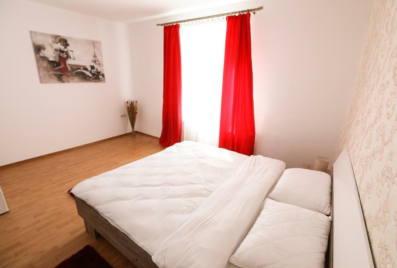 Serenity House Apartments Sibiu Exteriér fotografie