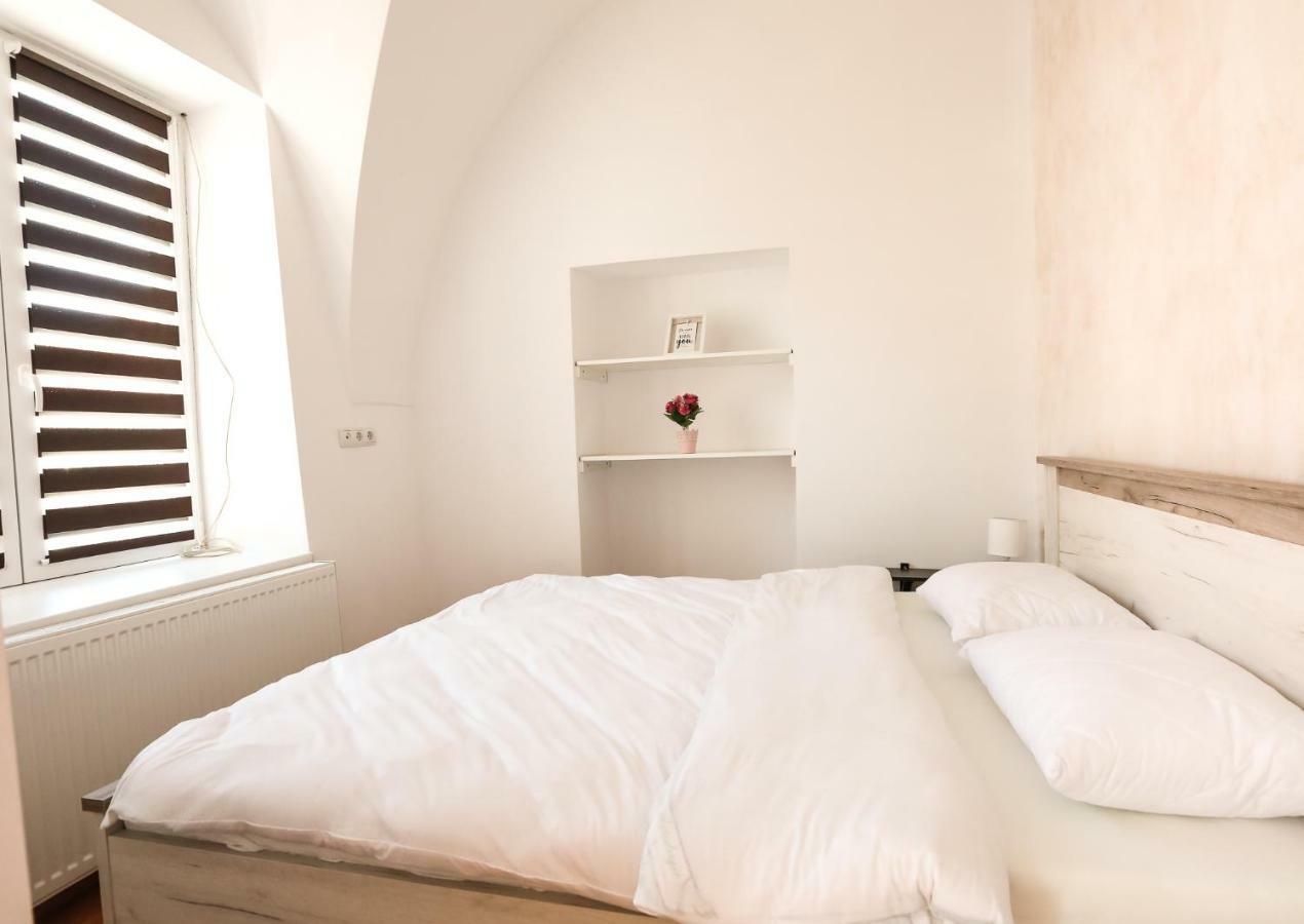 Serenity House Apartments Sibiu Exteriér fotografie